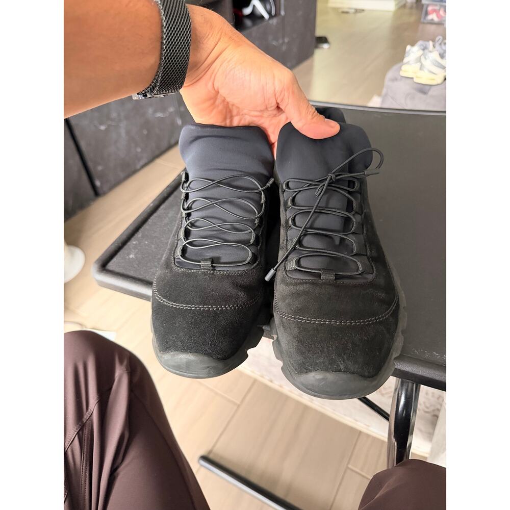 Fendi Black Yellow Sneaker - Picture 2 of 6